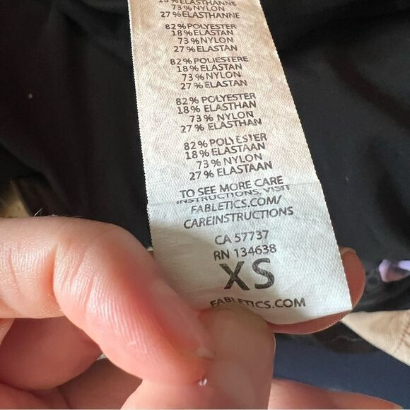 Fabletics black flare leggings. Size extra small - Picture 7 of 10